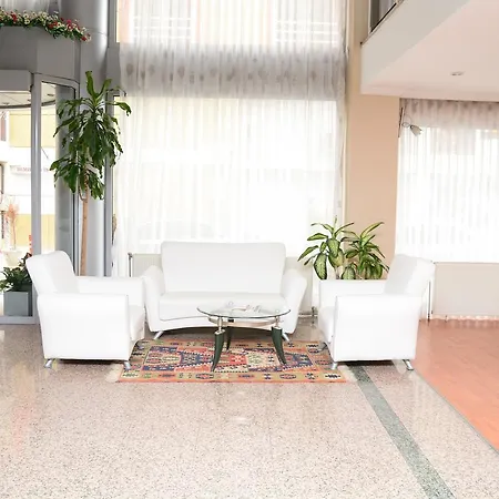 Turk Uzcan Hotel Usak